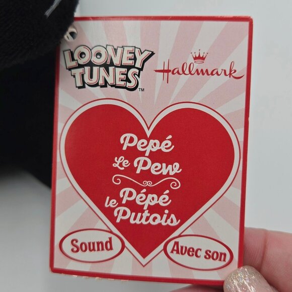 10” Hallmark Warner Bros Looney Tunes Talking & Singing Pepe Le Pew Plush Tested - Picture 9 of 12